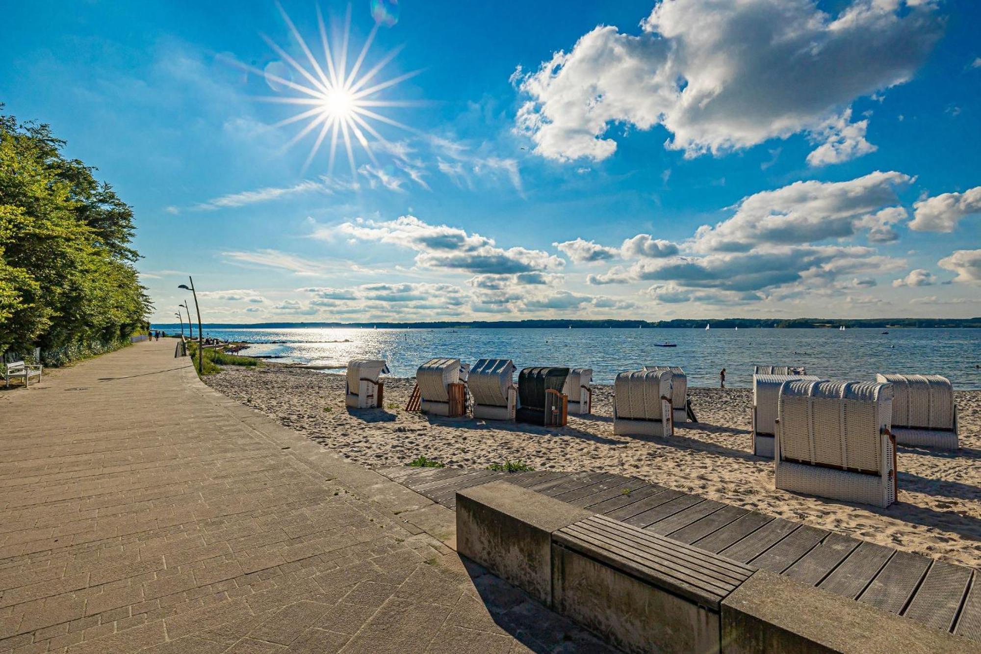 Fewo1846 Intermar - Leichte Brise - Modernes Studioapartment Mit Meerblick Glücksburg Esterno foto