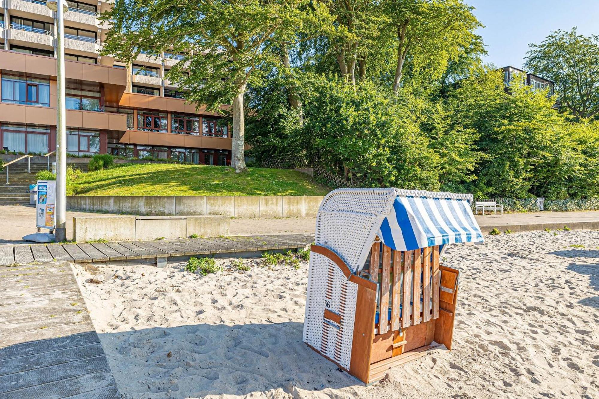 Fewo1846 Intermar - Leichte Brise - Modernes Studioapartment Mit Meerblick Glücksburg Esterno foto