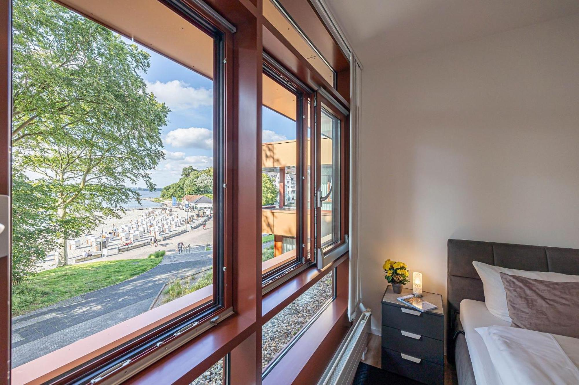Fewo1846 Intermar - Leichte Brise - Modernes Studioapartment Mit Meerblick Glücksburg Esterno foto